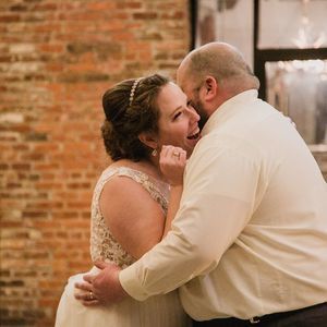 Meet your Posher, Suzanne